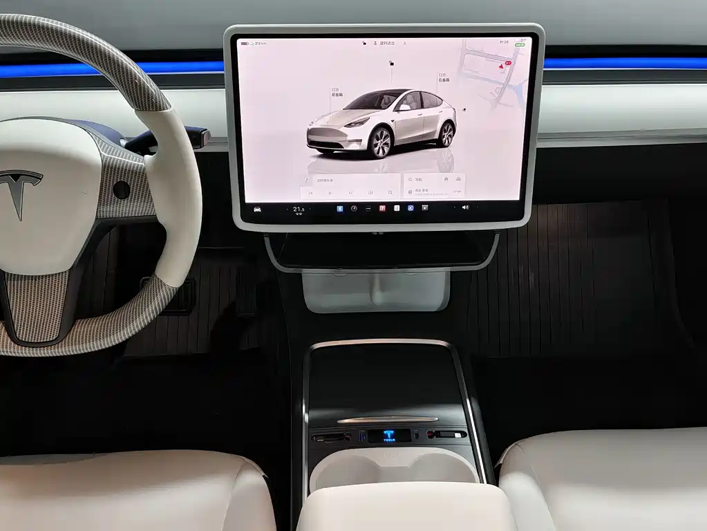 Tesla Model Y 2022 — фото 11