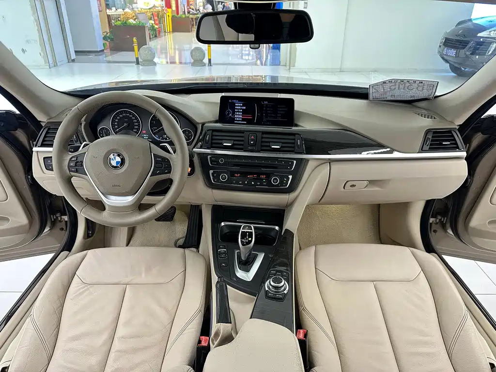 BMW 3 Series GT 2015 — фото 21