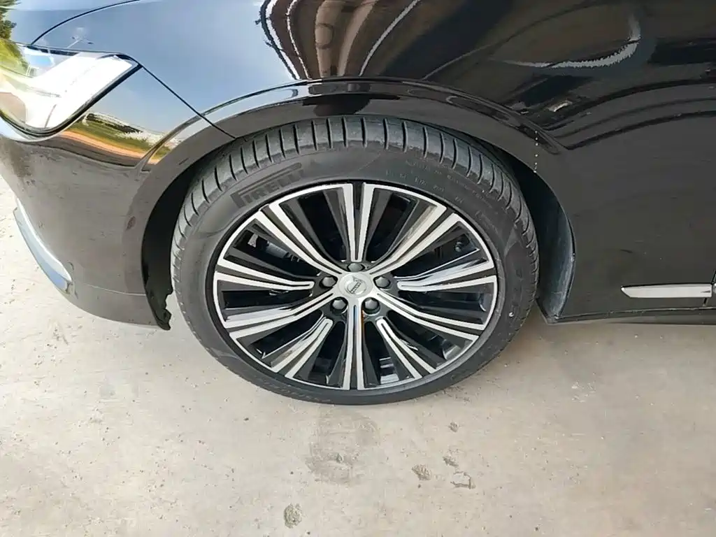Volvo S90 2023 — фото 23