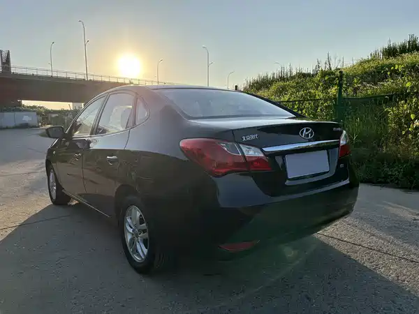 Hyundai Yuedong 2014