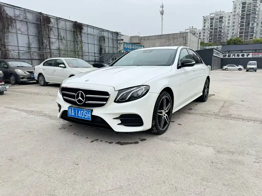Mercedes-Benz E-Class 2017 — фото 1