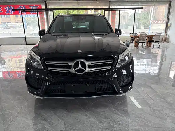 Mercedes-Benz GLE 2016