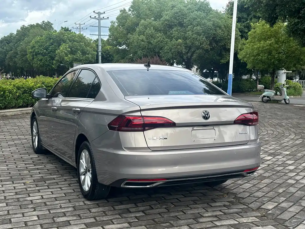 Volkswagen Bora 2021