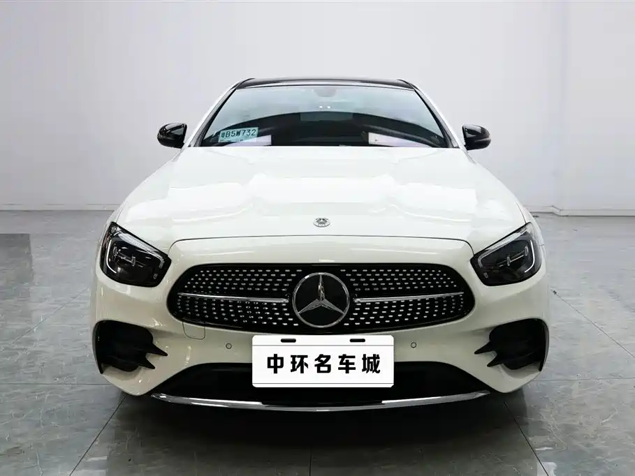 Mercedes-Benz E-Class 2022 — фото 2