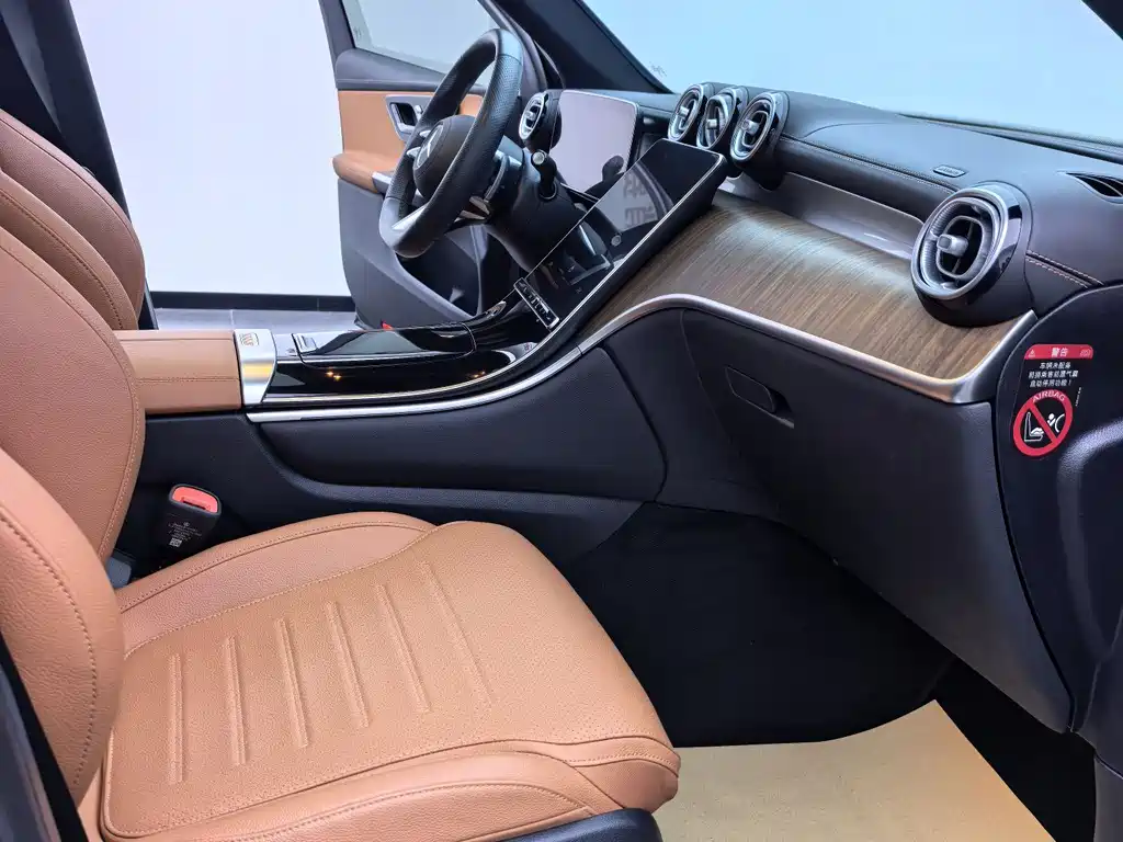Mercedes-Benz GLC 2024 — фото 12