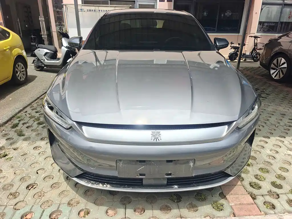BYD Qin PLUS 2023 — фото 2