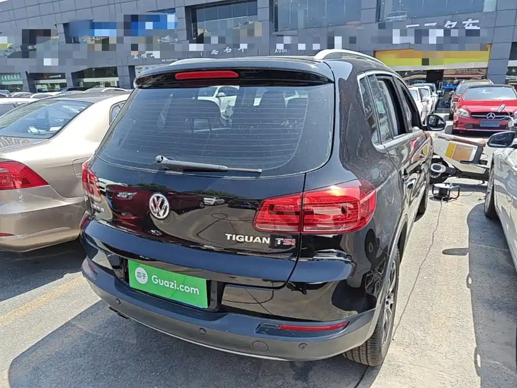 Volkswagen Tiguan 2015 — фото 6