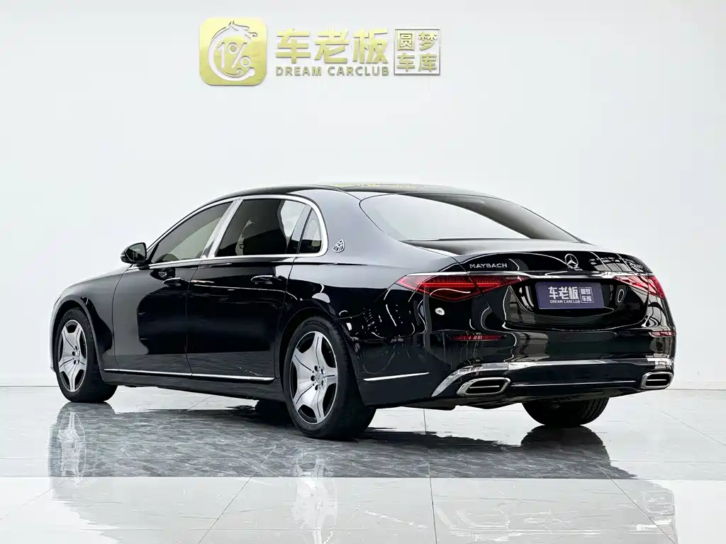 Mercedes-Benz Maybach S-Class 2025