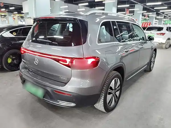 Mercedes-Benz EQB 2023