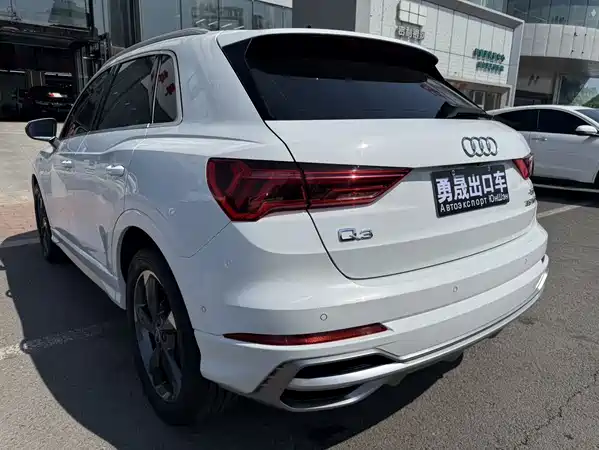 Audi Q3 2022