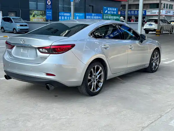 Mazda Atenza 2018