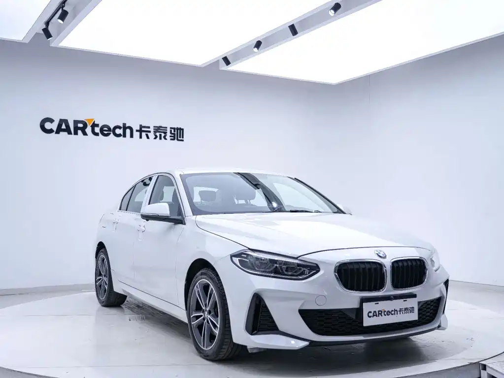 BMW 1 Series 2023