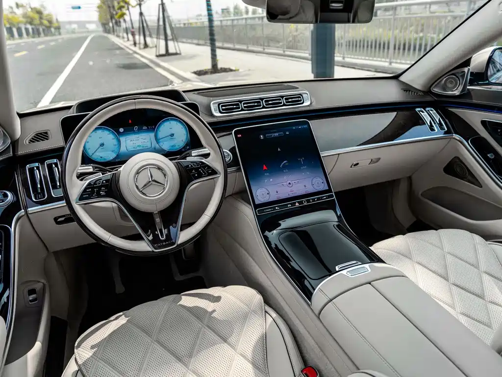 Mercedes-Benz Maybach S-Class 2022 — фото 10