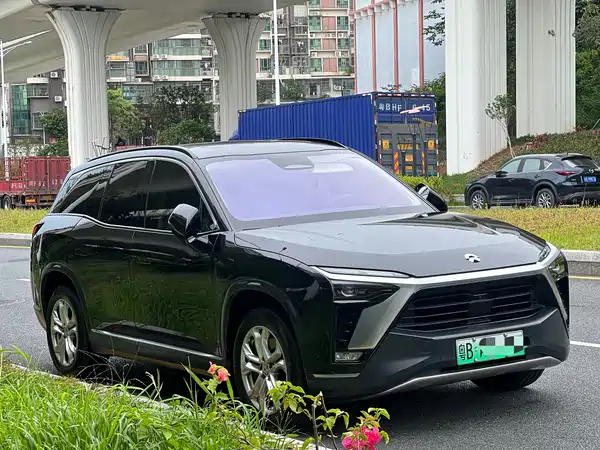 NIO ES8 2020