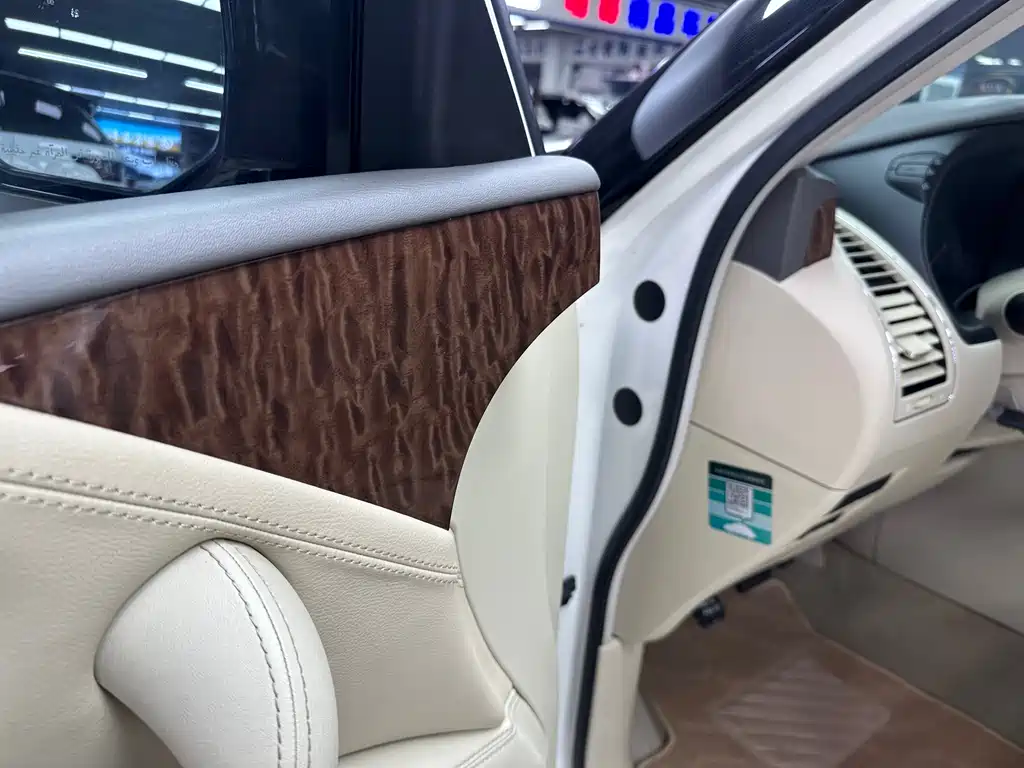 Nissan Patrol 2019 — фото 16
