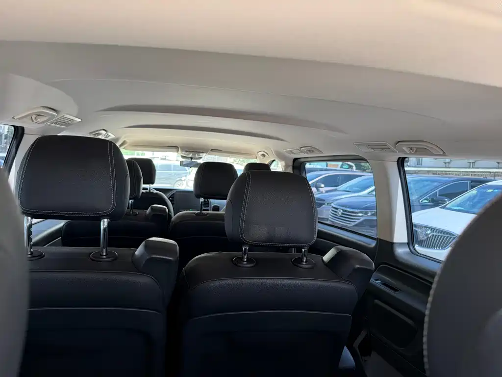 Mercedes-Benz Vito 2020 — фото 12