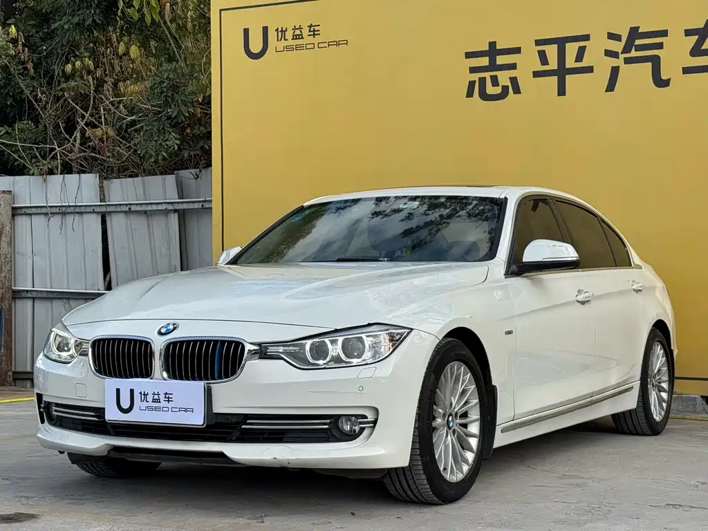 BMW 3 Series 2014 — фото 1