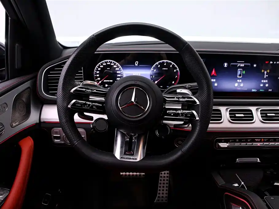 Mercedes-Benz GLE AMG 2024 — фото 7