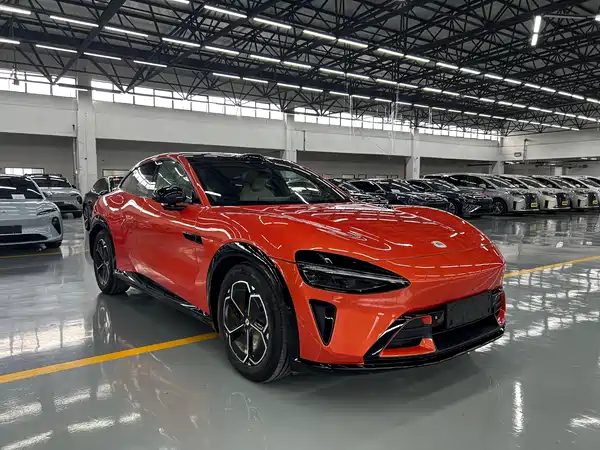 Xiaomi YU7 2025