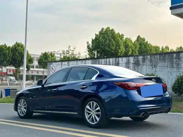 Infiniti Q50L 2018