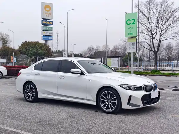 BMW 3 Series 2024