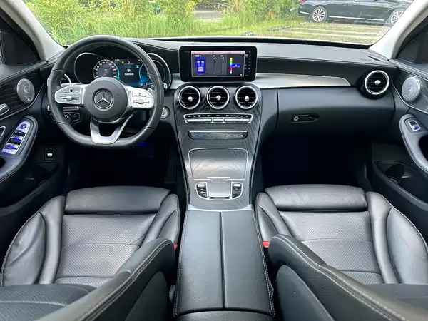 Mercedes-Benz C-Class 2020