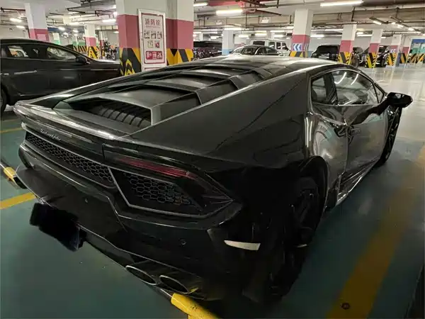 Lamborghini Huracan 2019
