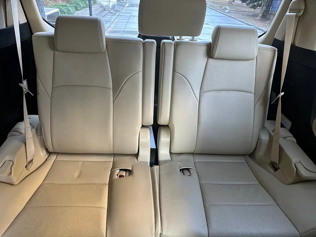 Toyota Alphard 2021 — фото 10