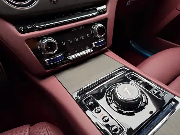 Rolls-Royce Ghost 2021