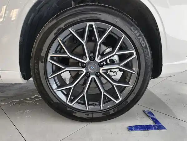 Changan Auchan Z6 2024
