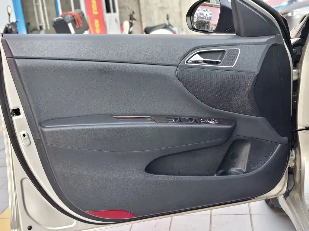 Hyundai Mistra 2017 — фото 12
