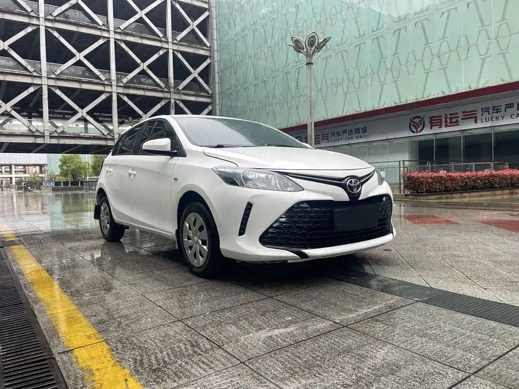 Toyota Vios FS 2020 — фото 3