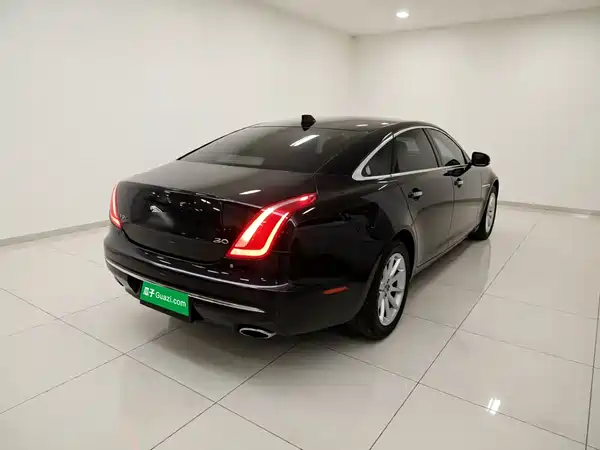 Jaguar XJ 2017