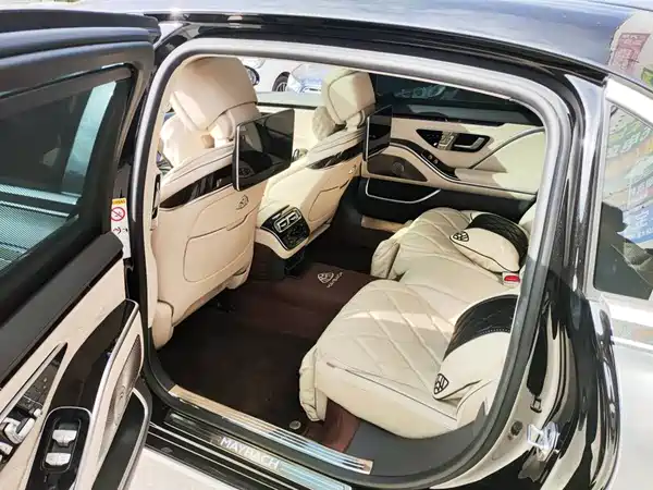 Mercedes-Benz Maybach S-Class 2023