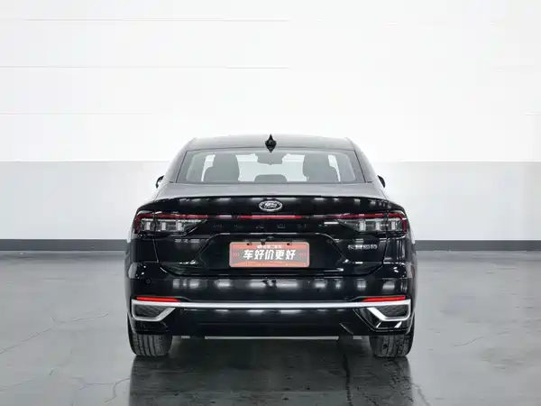 Ford Mondeo 2025