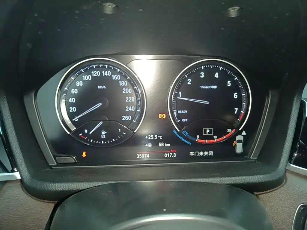 BMW X1 2022 — фото 12
