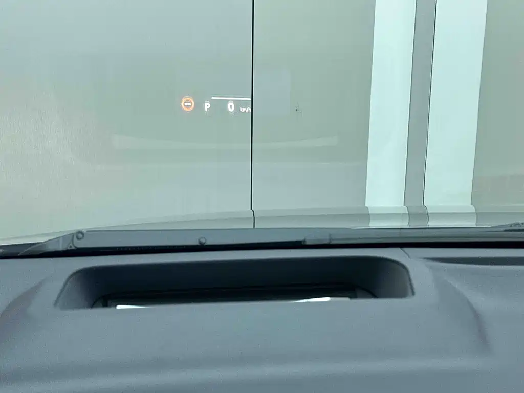 Toyota Vellfire 2024 — фото 13