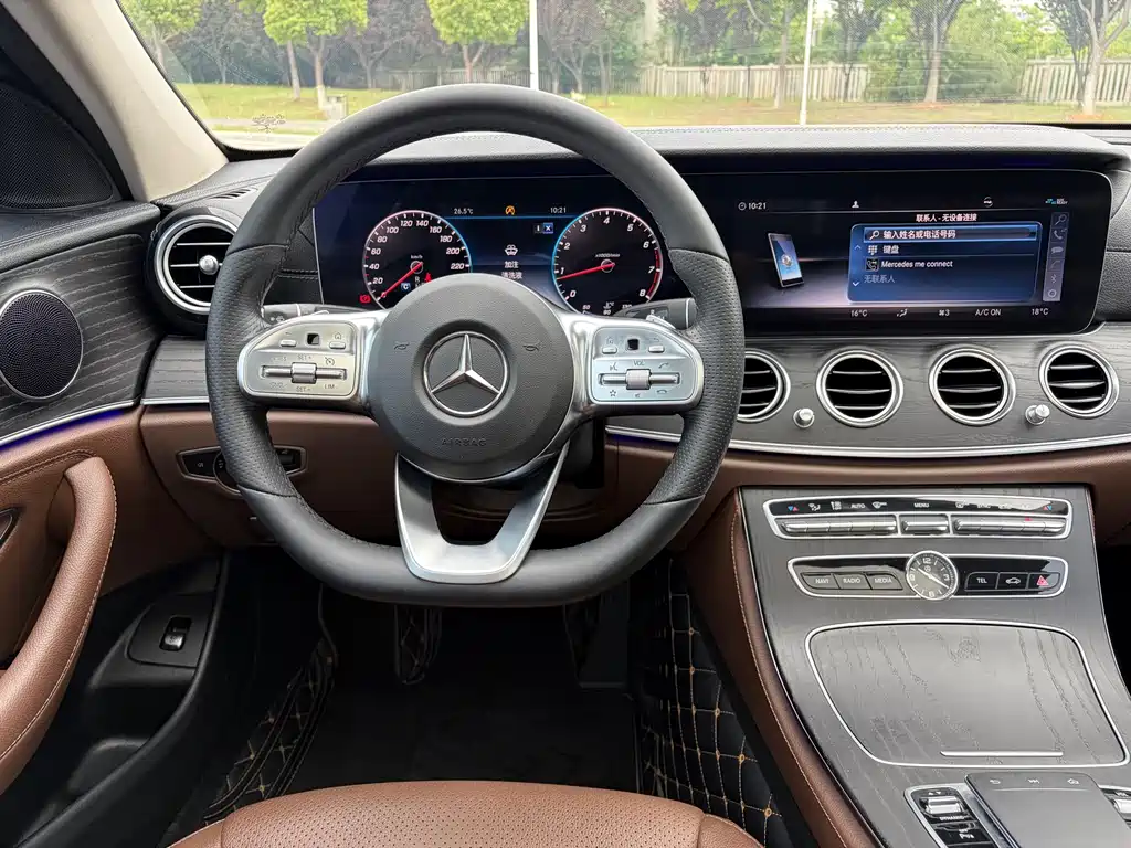 Mercedes-Benz E-Class 2020 — фото 11