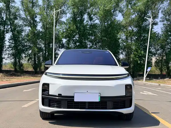 Li Auto L7 2024