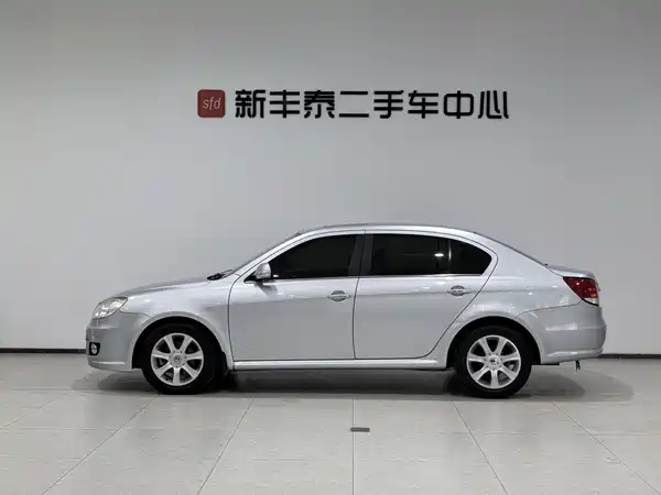 Volkswagen Lavida 2012