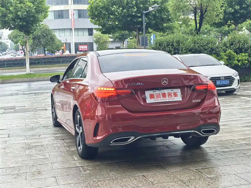 Mercedes-Benz A-Class 2023 — фото 8