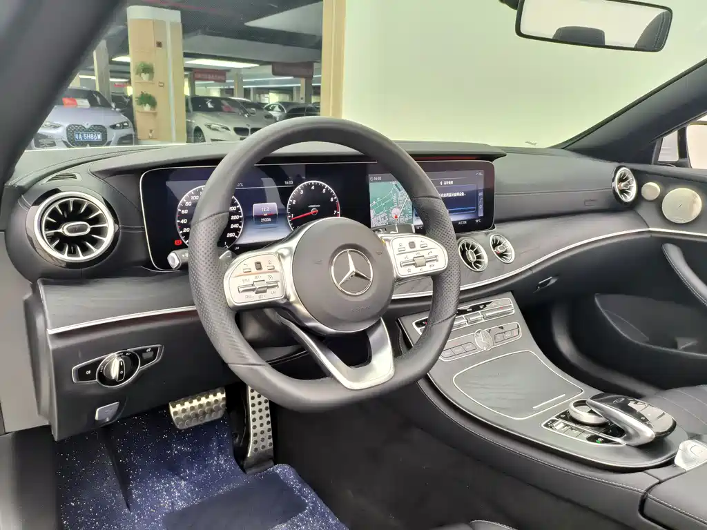 Mercedes-Benz E-Class 2019 — фото 10