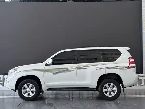 Toyota Prado 2017