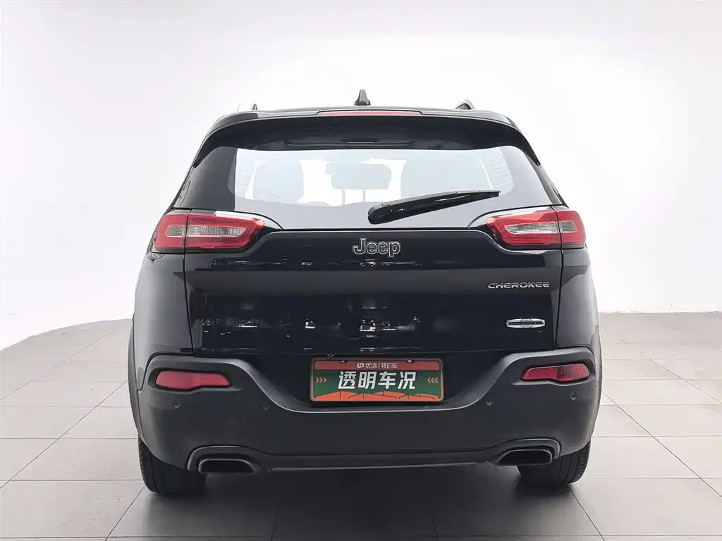 Jeep Cherokee 2016 — фото 4