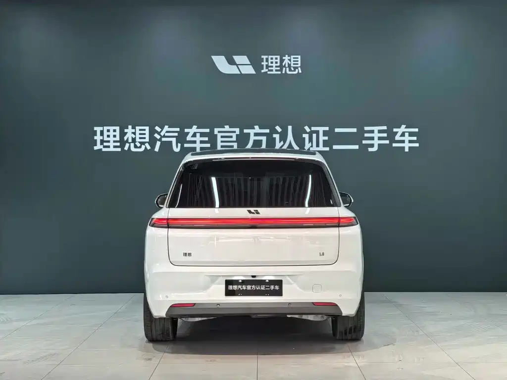 Li Auto Li L8 2026