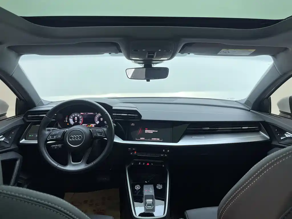 Audi A3 2023 — фото 28