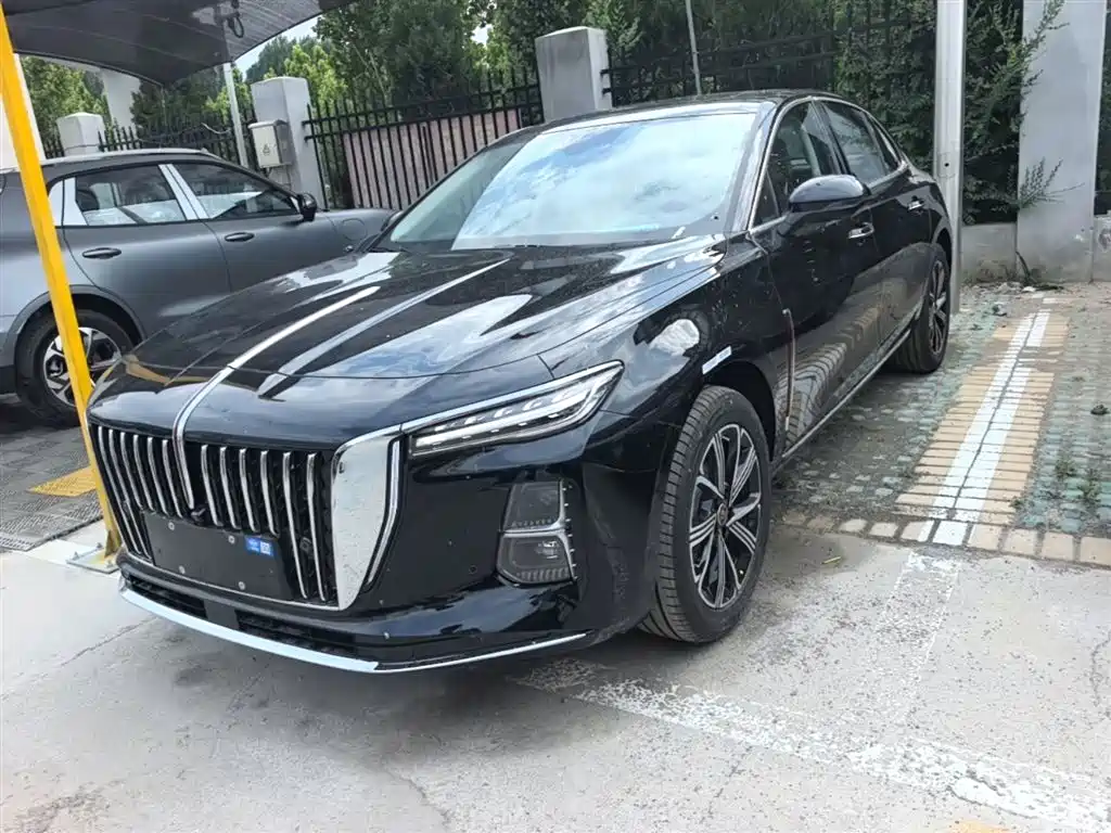 Hongqi H5 PHEV 2026