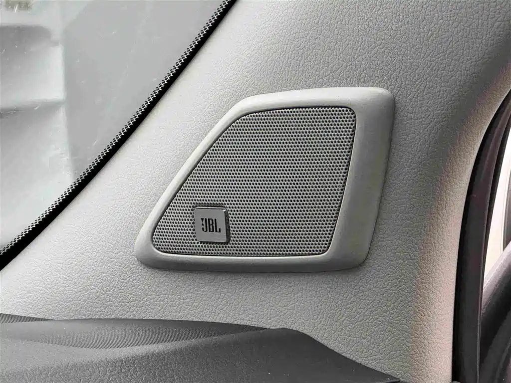 Toyota Prado 2020 — фото 19