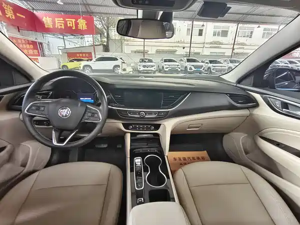 Buick Regal 2021