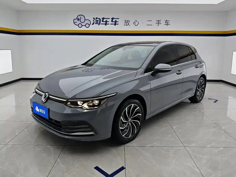 Volkswagen Golf 2021